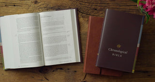 ESV Chronological Bible (Hardcover)