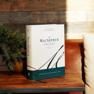 ESV, MacArthur Study Bible, 2nd Edition, Hardcover: Unleashing God's Truth One Verse at a Time
