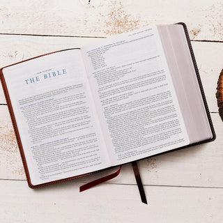 NASB, MacArthur Study Bible, 2nd Edition, Leathersoft, Brown, Comfort Print: Unleashing God's Truth One Verse at a Time, Imitation Leather